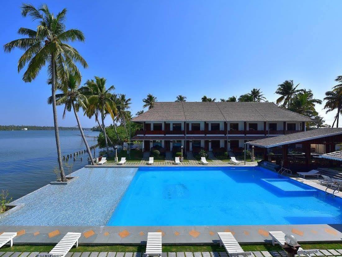 Sealagoon Health Resort Cherai Kochi Extérieur photo